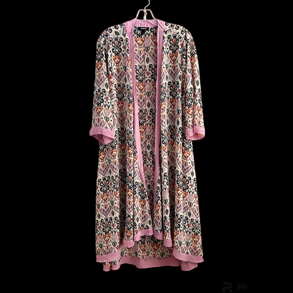 TORRID asymmetrical robe/jacket, size 00 - Picture 2 of 8